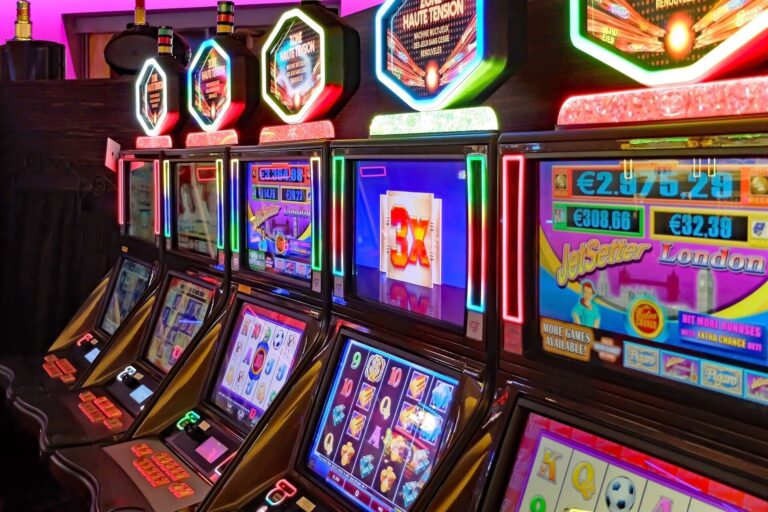 Review Fitur Baru dan Menarik di Slot88 DOLAR88